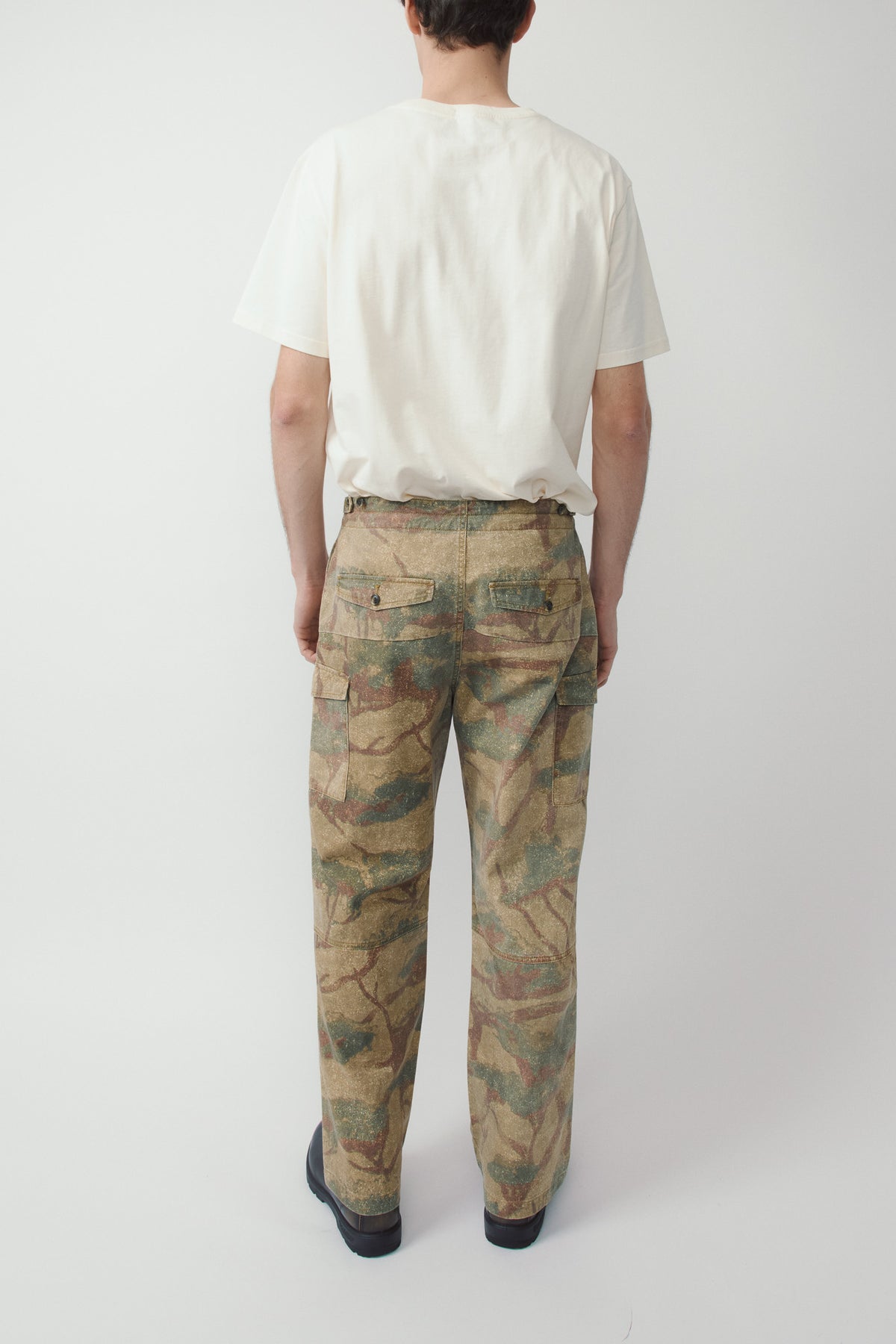 Niha Camouflage-Print Cargo Pants